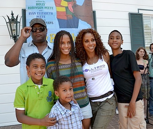 Holly Robinson Peete's MY BROTH...